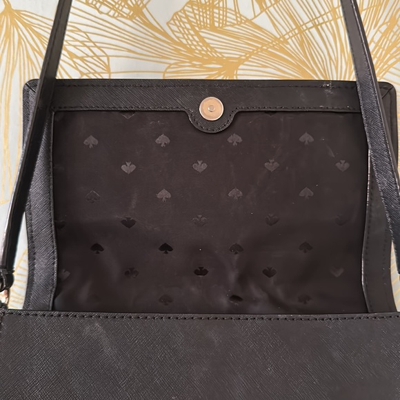 Cove Street Dody Crossbody - Picture 3 of 4